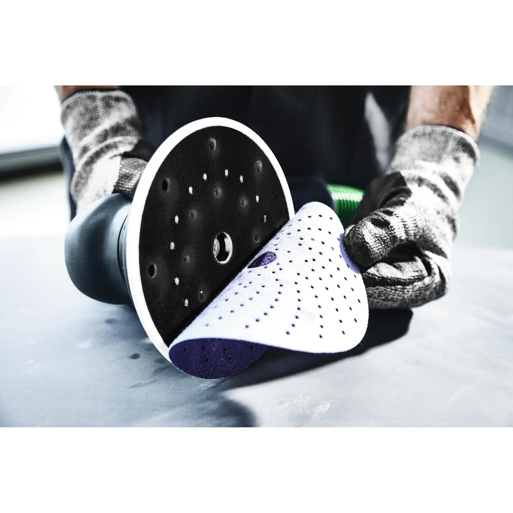3M Hookit Finishing Film Abrasive Disc 260L, 00907, 3 in, P1500